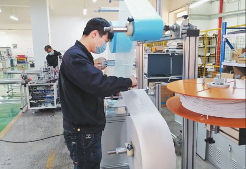 我省科技企業(yè)成功研發(fā)并交付全自動口罩機生產(chǎn)線，網(wǎng)絡(luò)科技研發(fā)助力抗疫生產(chǎn)